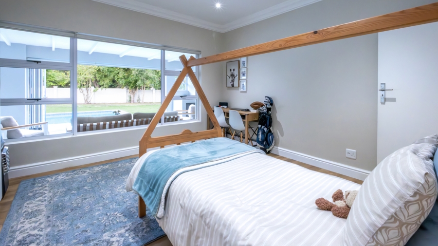 4 Bedroom Property for Sale in Fernridge Western Cape